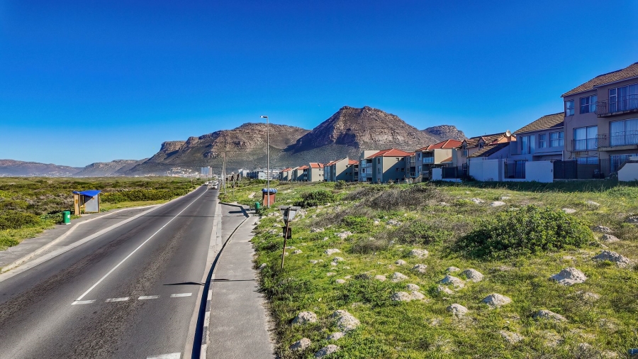 2 Bedroom Property for Sale in Muizenberg Western Cape